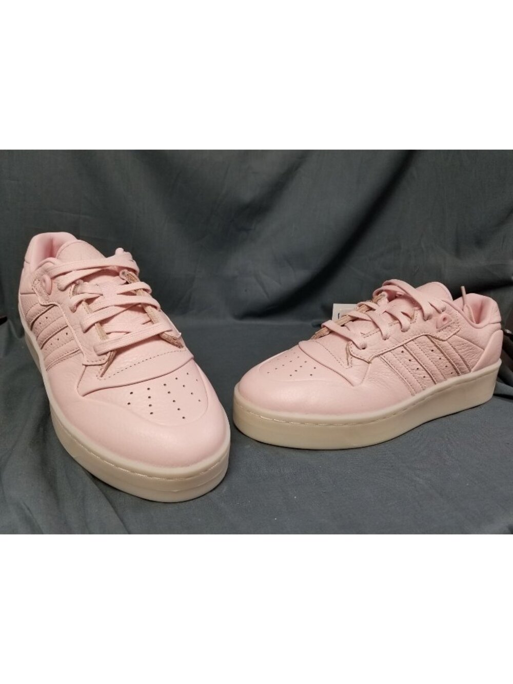 Adidas Rivalry Lux Low Sneakers Sandy Pink Ivory Men's Size 12 NEW NO BOX!